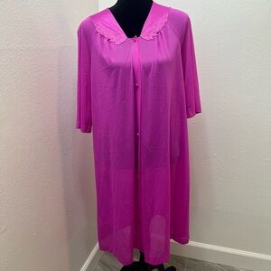 VTG Vassarette Robe Gown Sz M Purple Pink ¾ Sleeves Button Front Tricot Nylon